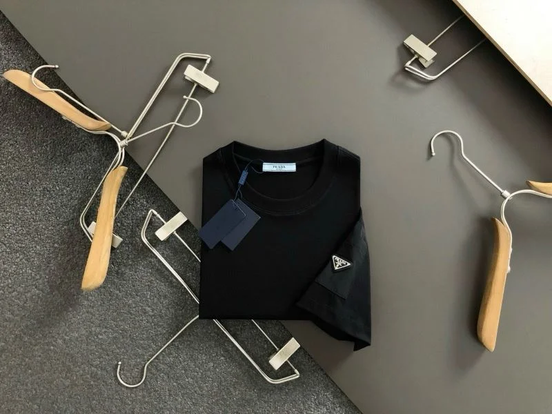 Affordable Prada T-Shirts 167782