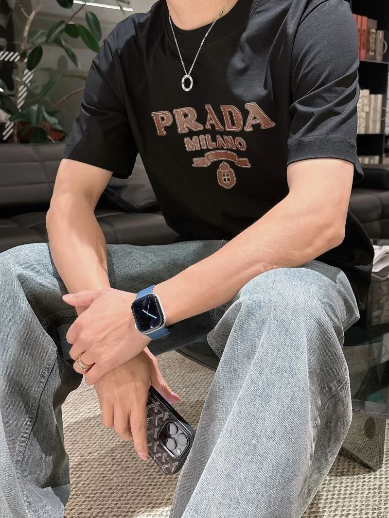 Flexible Prada T-Shirts 167776