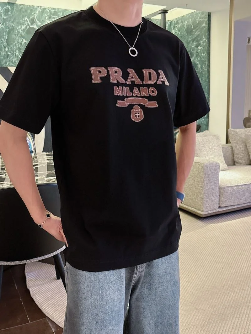 Flexible Prada T-Shirts 167776