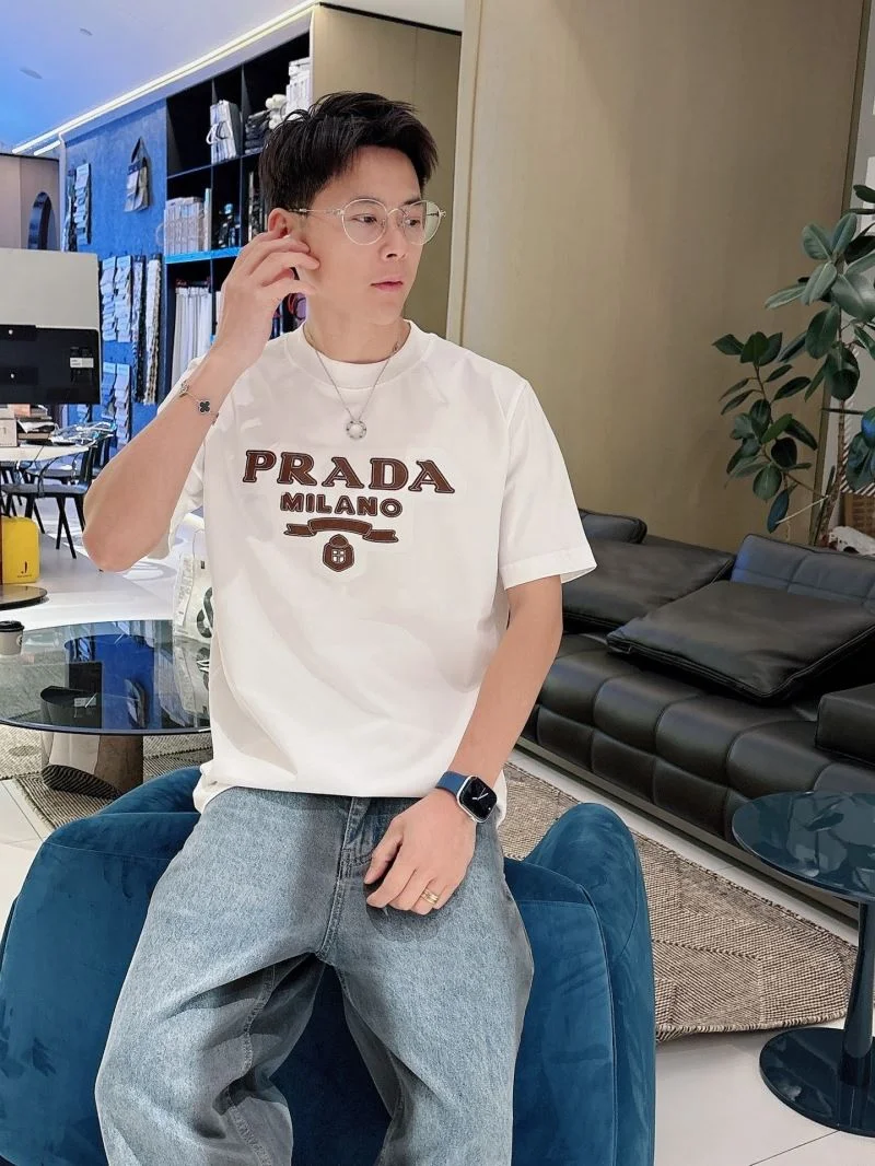 Breathable Prada T-Shirts 167781