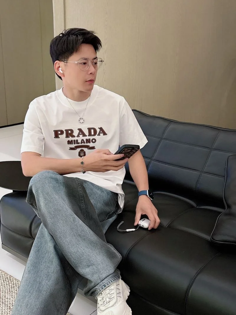 Breathable Prada T-Shirts 167781