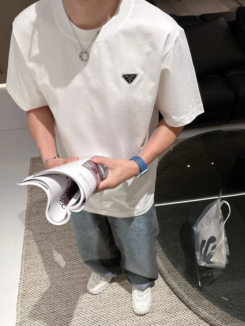 Prada T-Shirts Affordable 167824