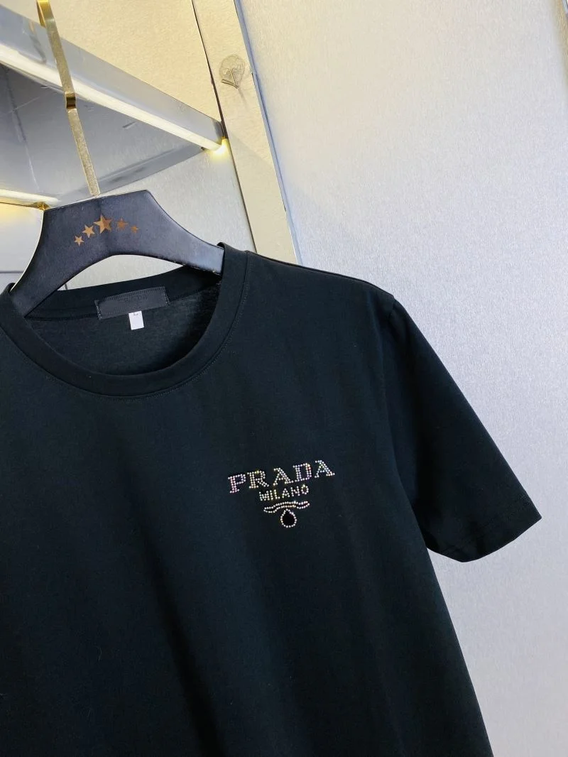 Packable Prada T-Shirts 167774