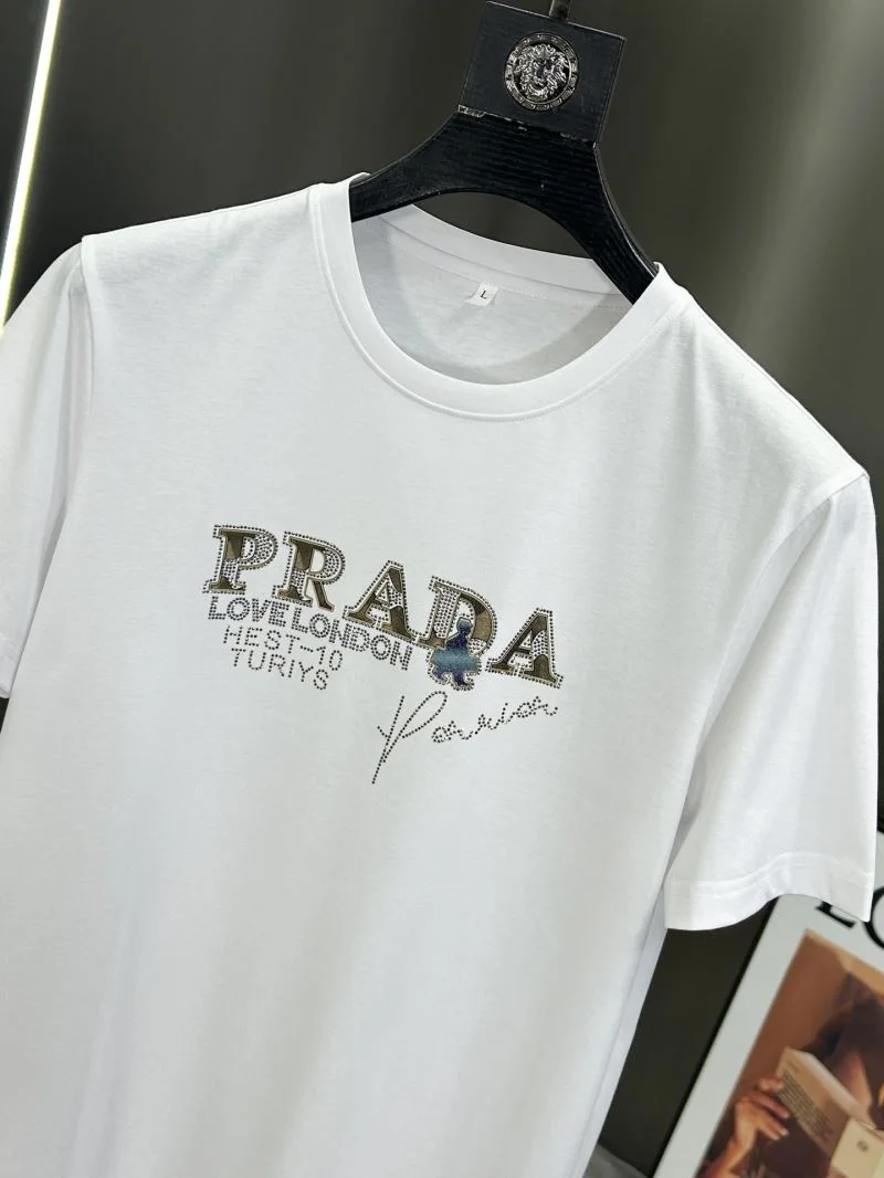 Modern Prada T-Shirts 167778
