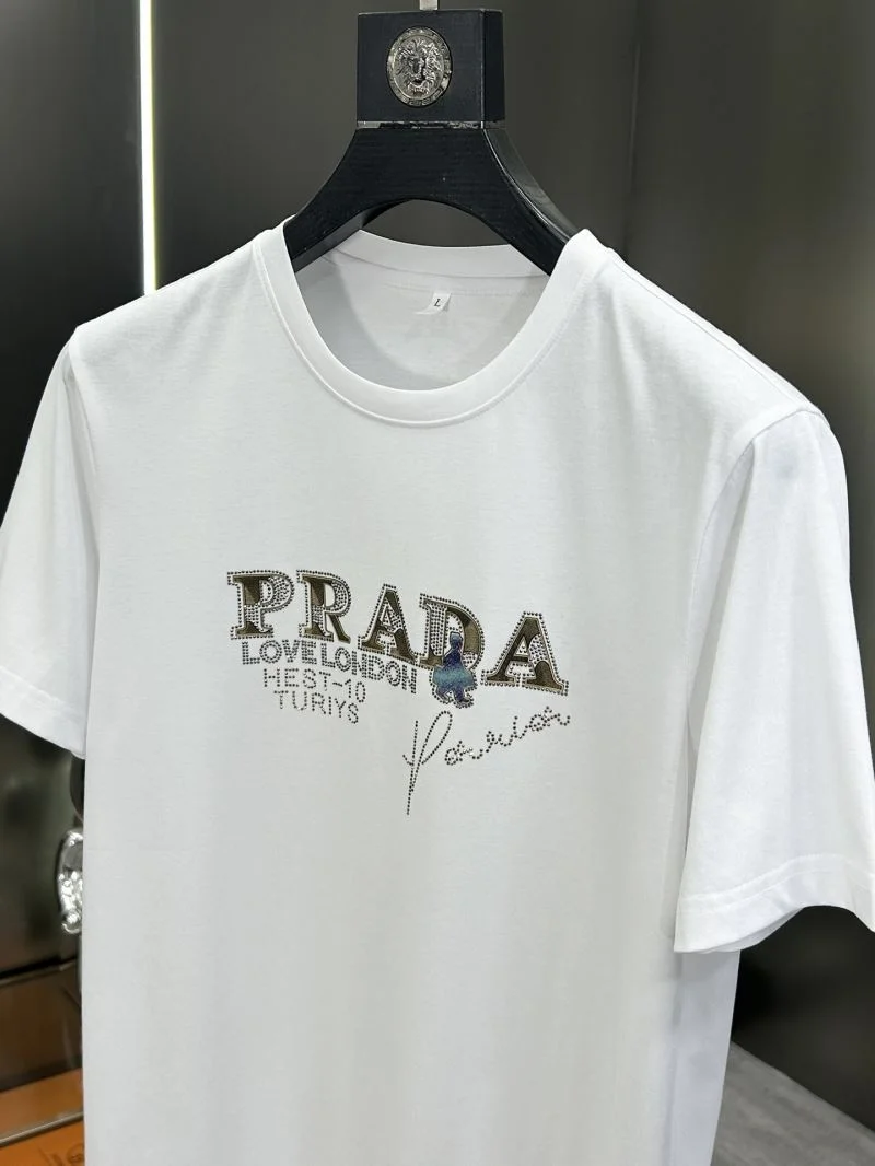 Modern Prada T-Shirts 167778