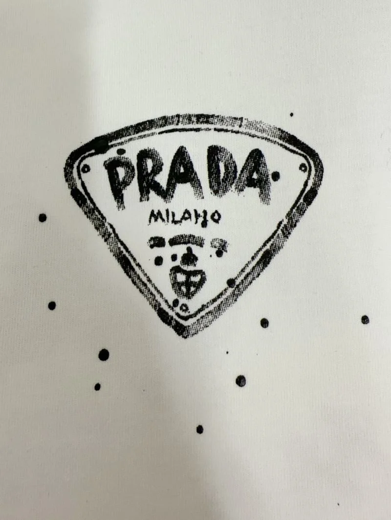 Stylish Prada T-Shirts 167755