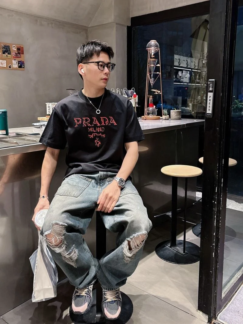 Prada T-Shirts ZeroBulk 167756
