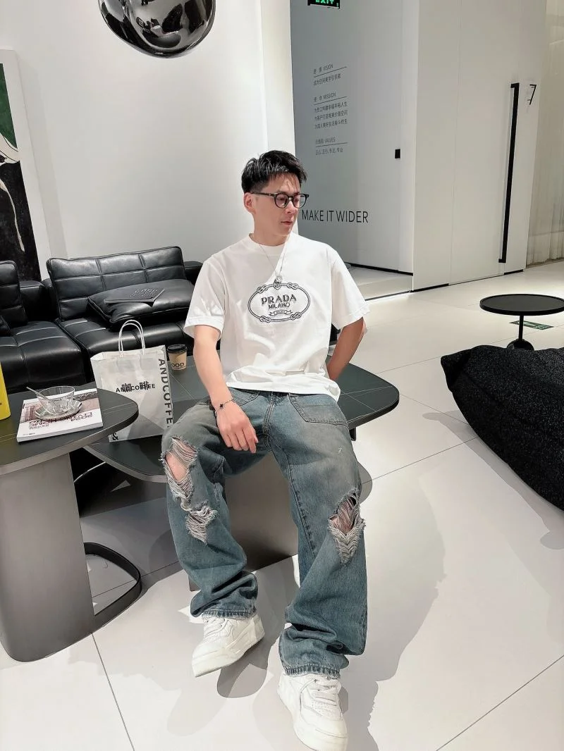 Original Prada T-Shirts 167752