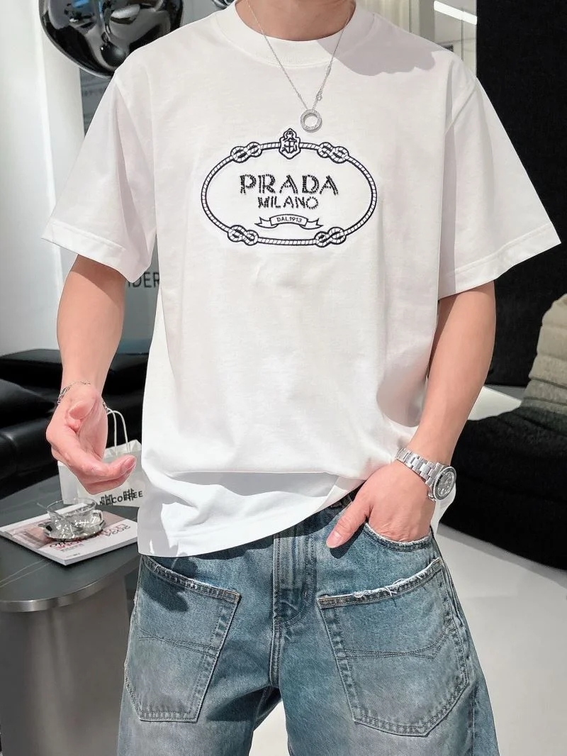 Original Prada T-Shirts 167752