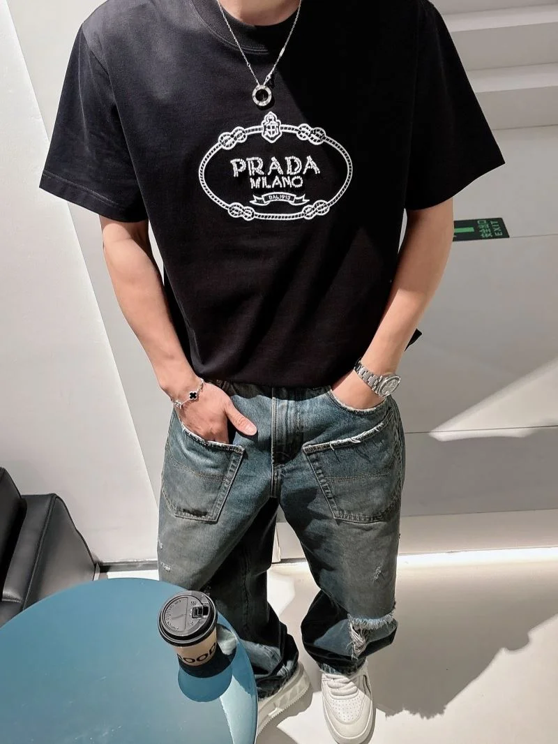 Sleek Prada T-Shirts 167750