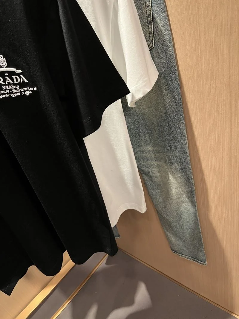 Prada T-Shirts Stylish 167748