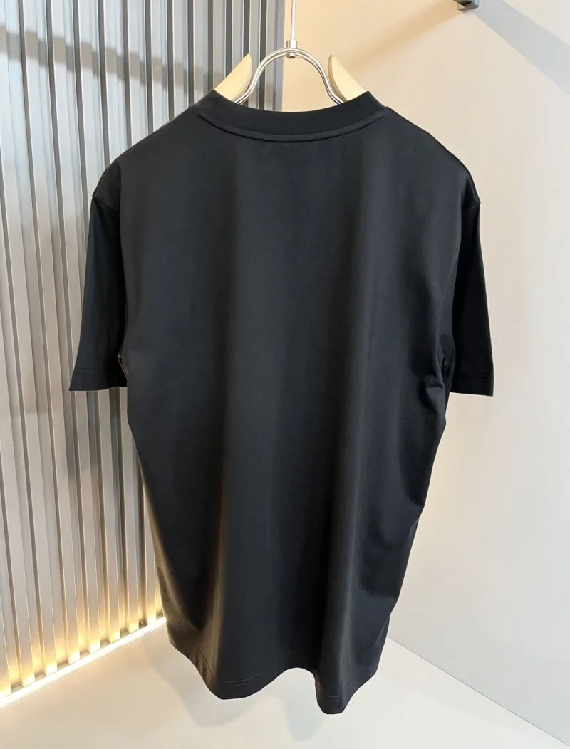 Classic Prada T-Shirts 167744