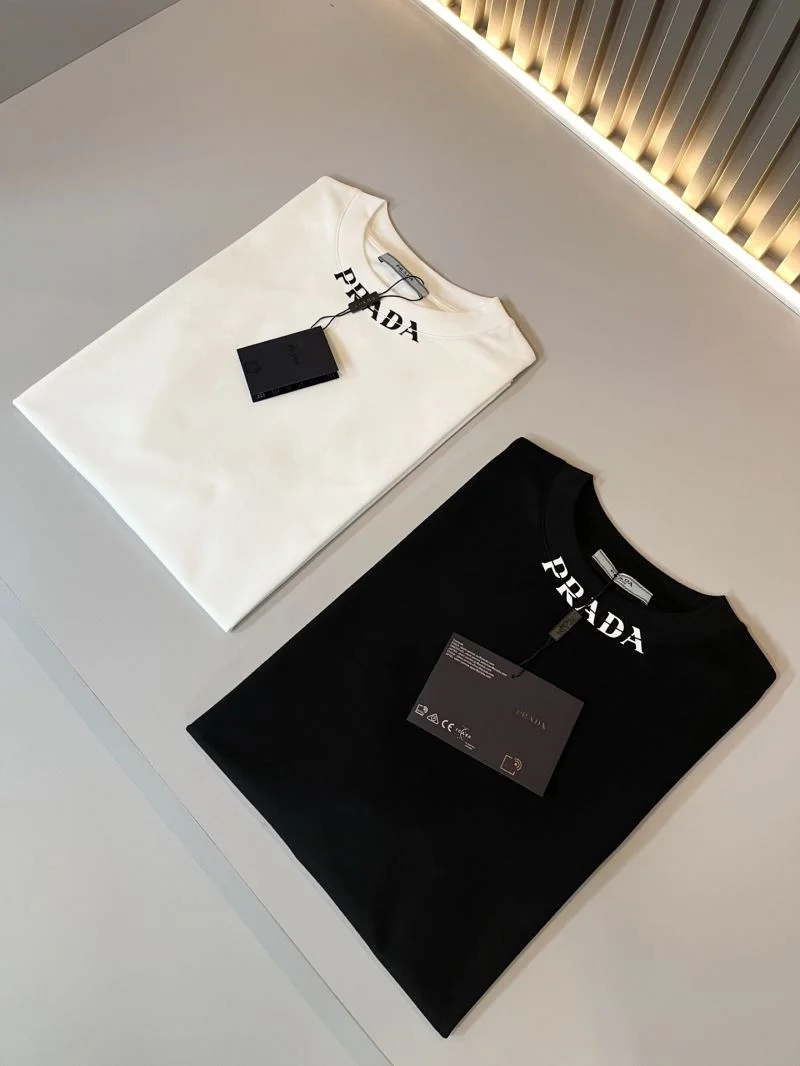 Prada T-Shirts Trendy 167747