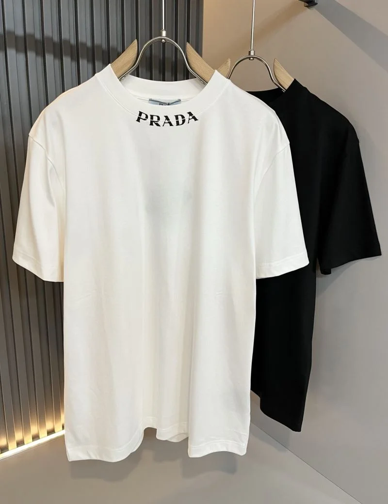 Prada T-Shirts Trendy 167747