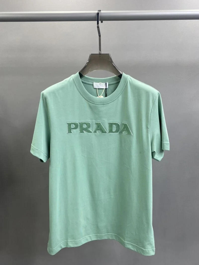Prada T-Shirts WellDesigned 167797