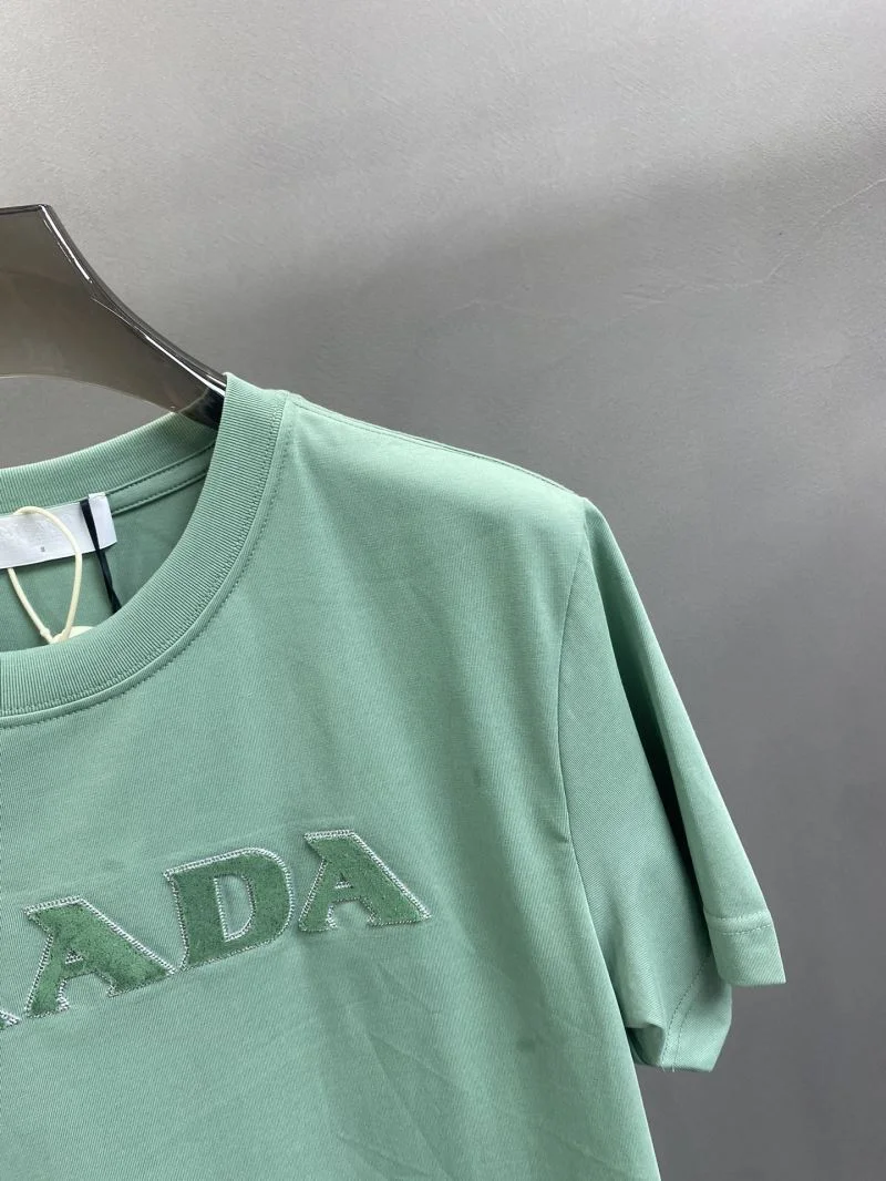 Prada T-Shirts WellDesigned 167797