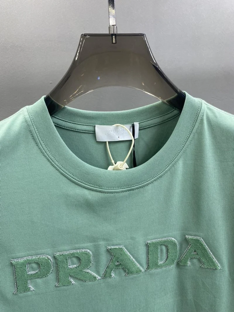 Prada T-Shirts WellDesigned 167797