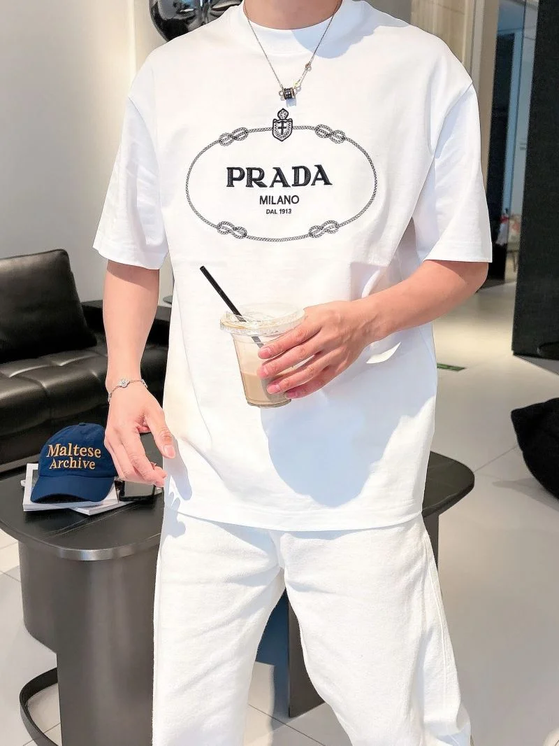 Prada T-Shirts ZeroBulk 167728