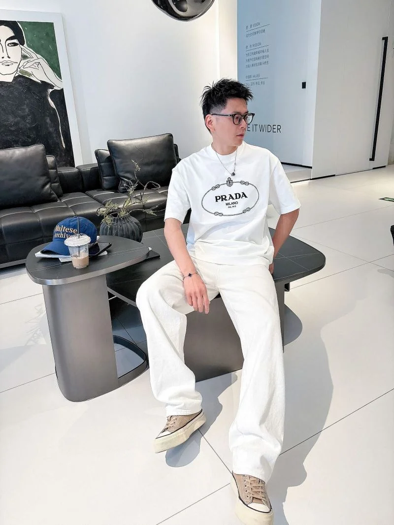 Prada T-Shirts ZeroBulk 167728