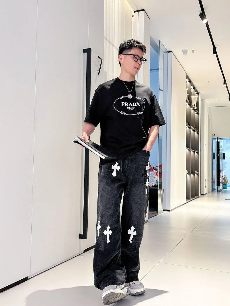 Modern Prada T-Shirts 167733