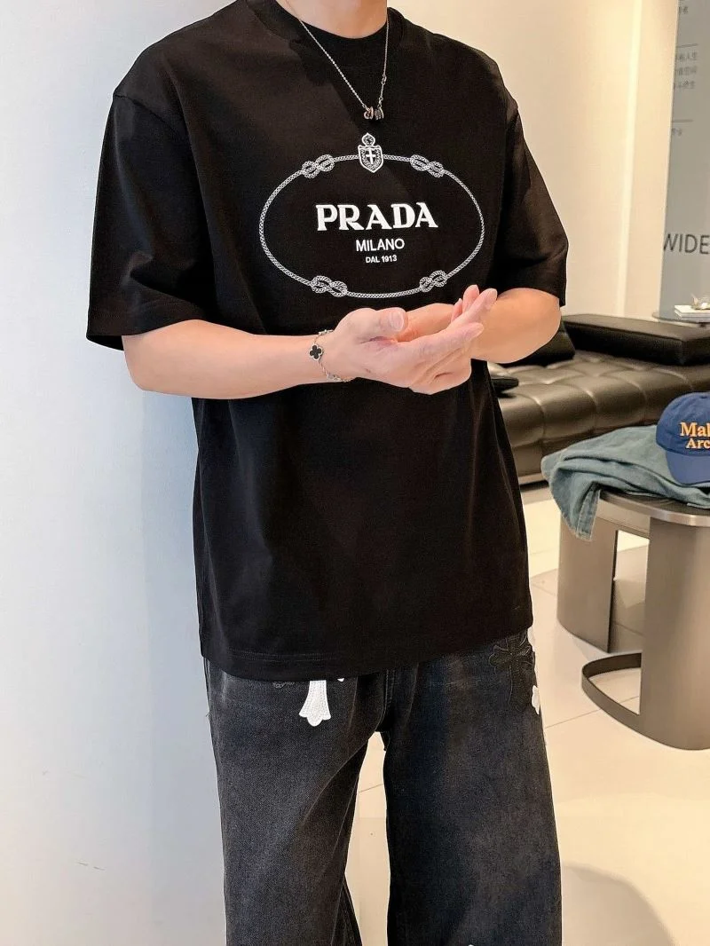 Modern Prada T-Shirts 167733