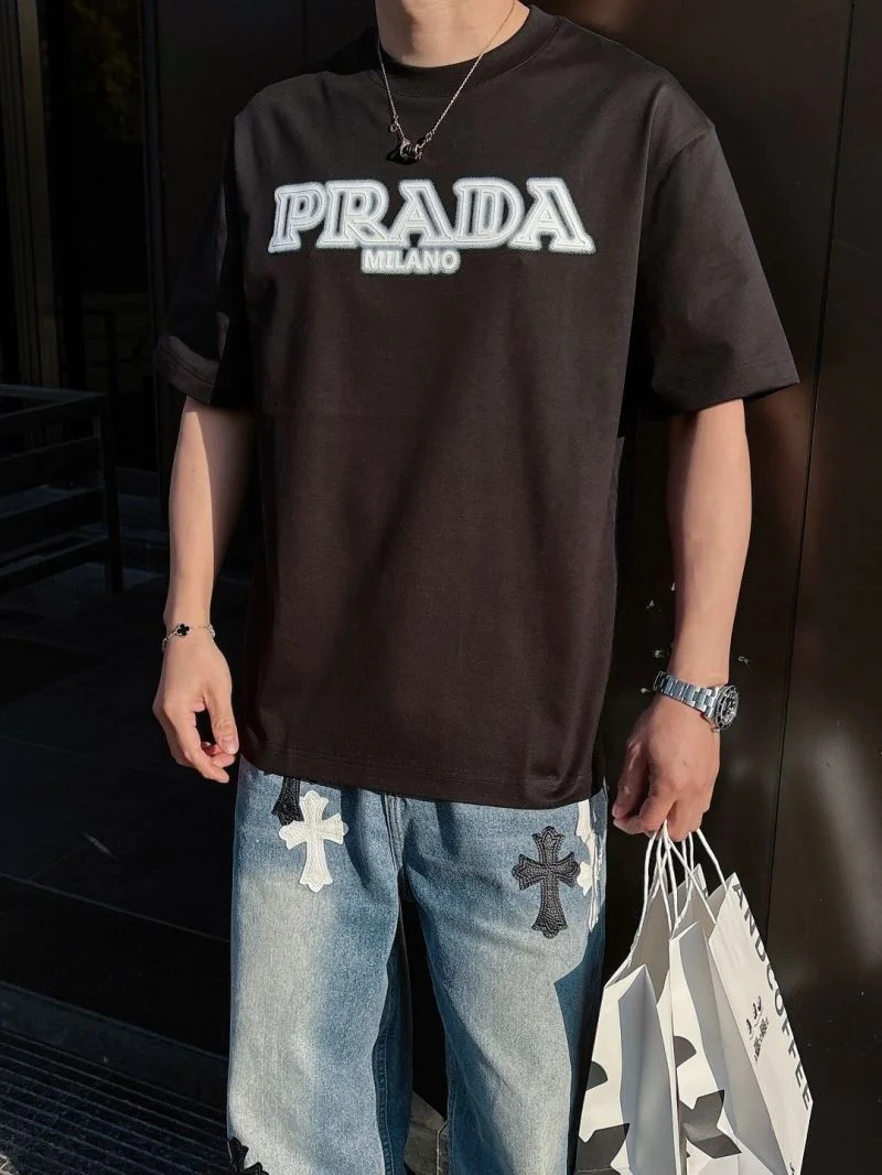 Prada T-Shirts Comfortable 167722