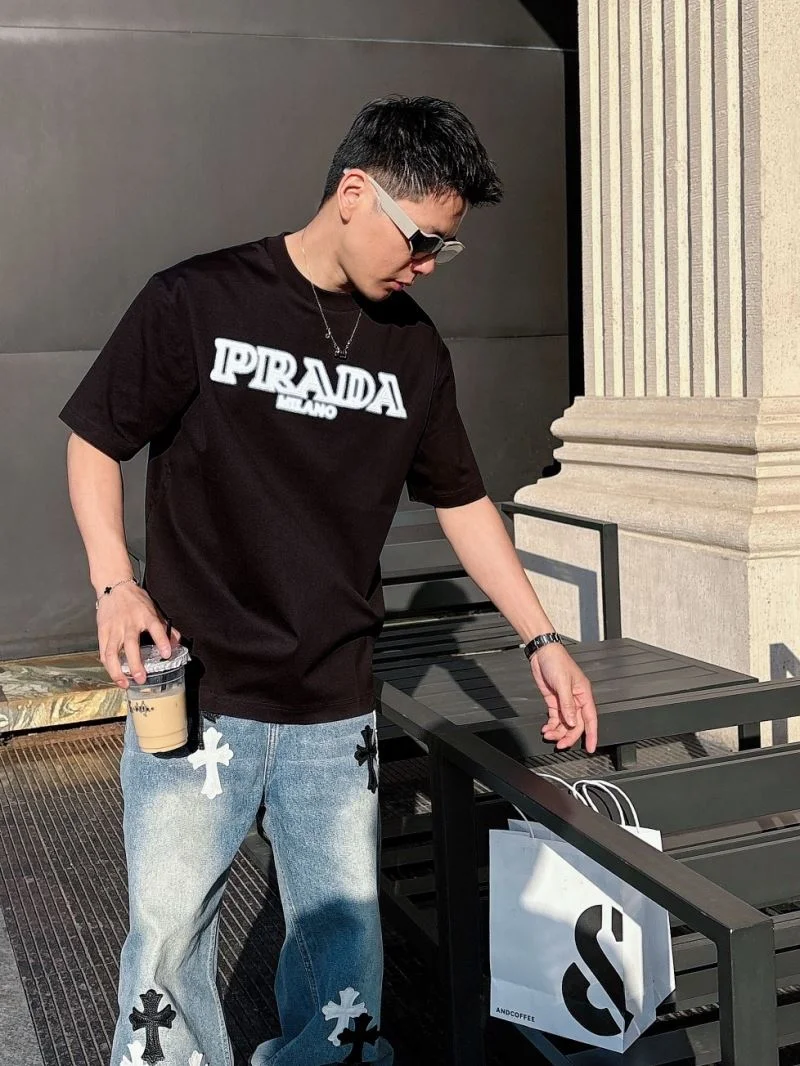 Prada T-Shirts Comfortable 167722