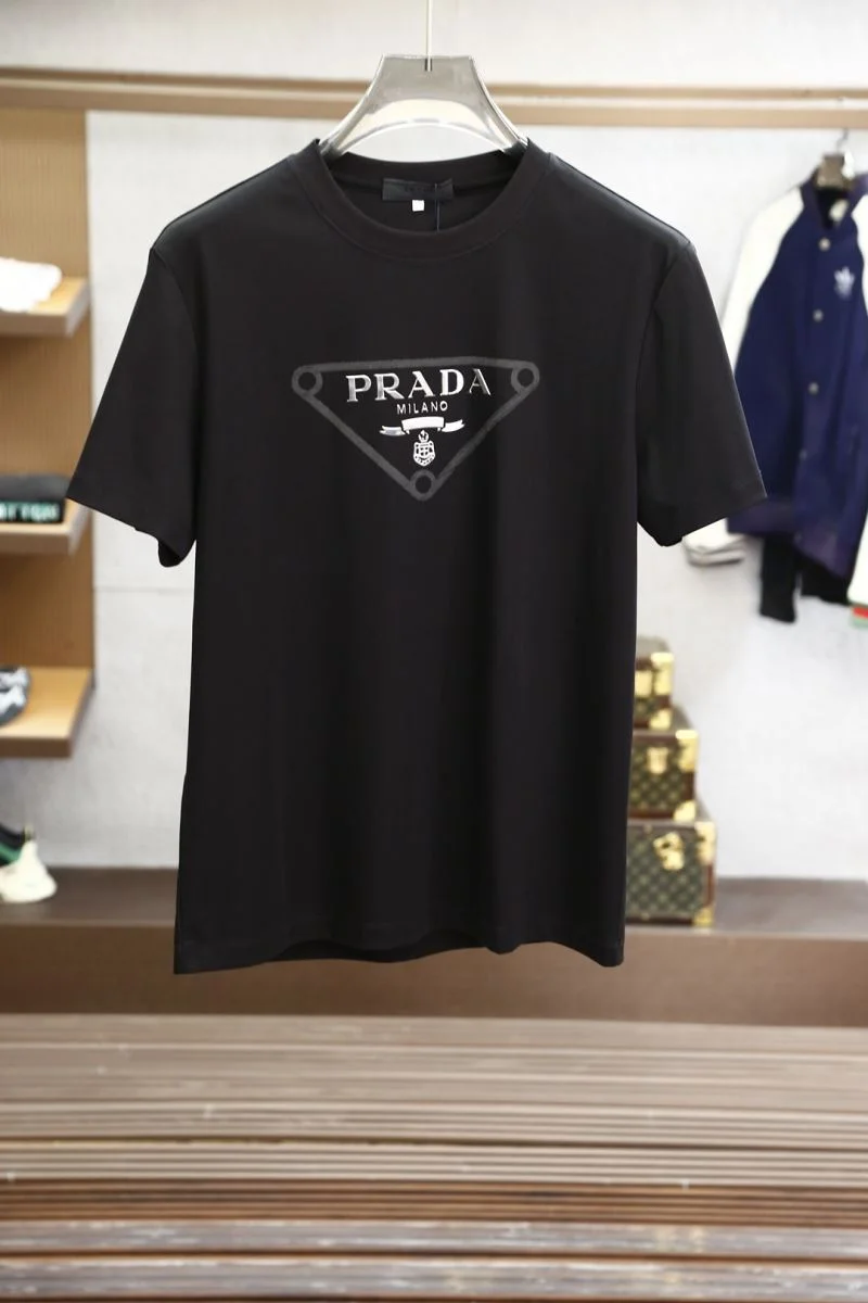 Prada T-Shirts TimelessDesign 167716