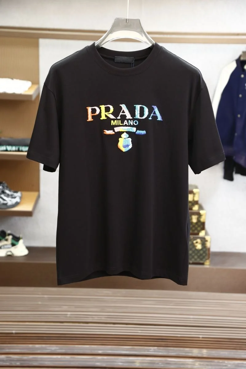 Supportive Prada T-Shirts 167745