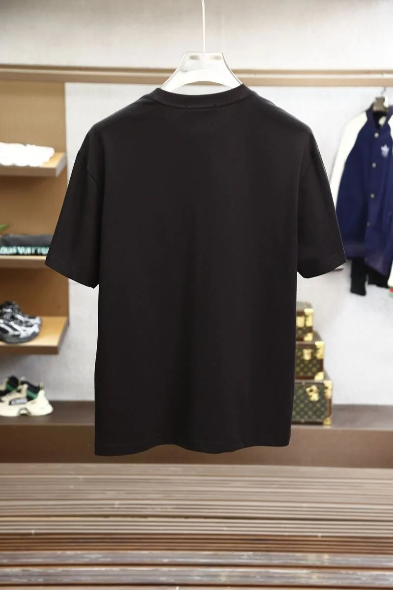 Supportive Prada T-Shirts 167745