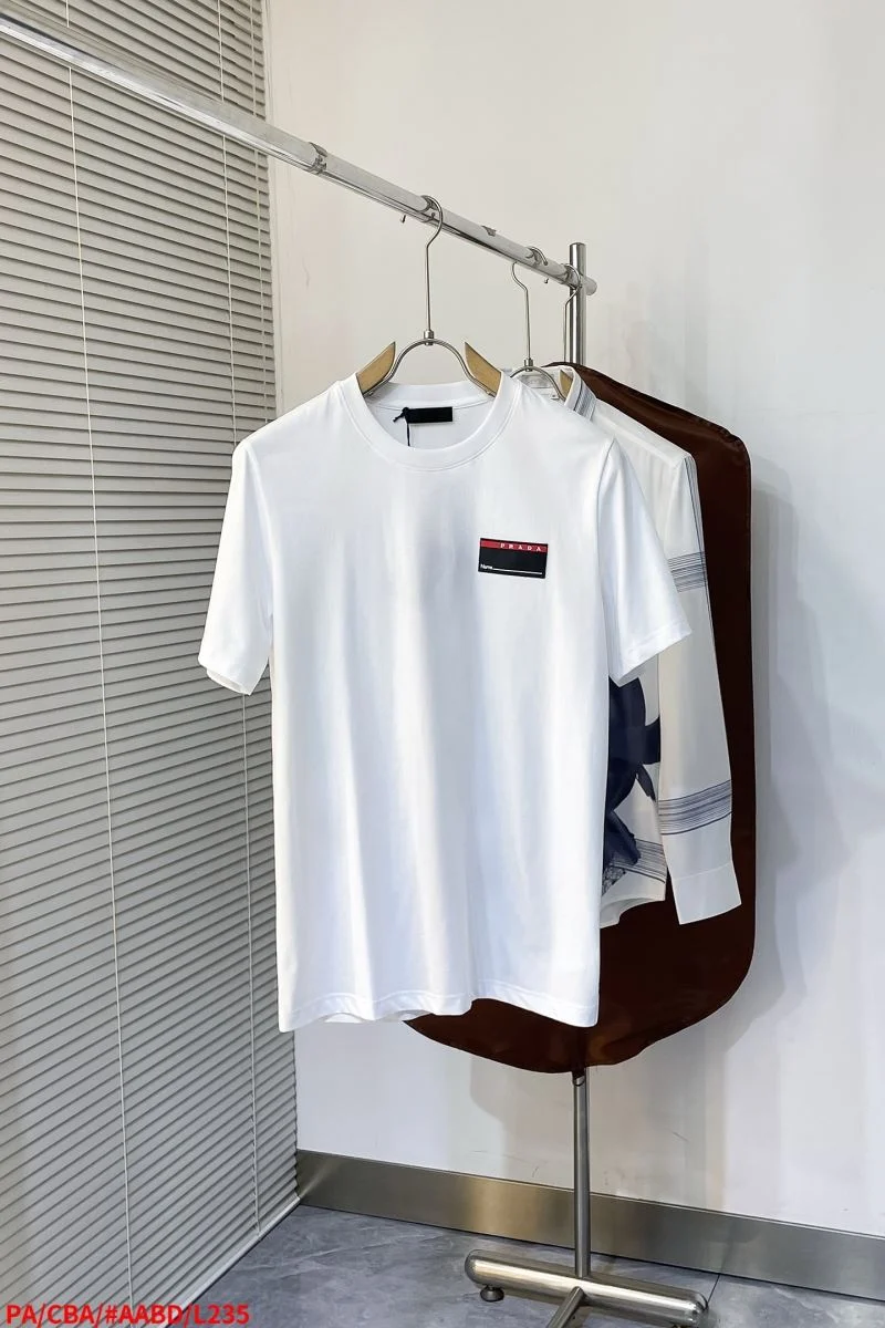 Prada T-Shirts ZeroBulk 167709