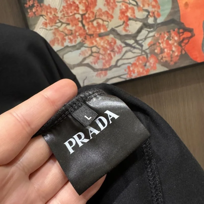 Prada T-Shirts Durable 167705