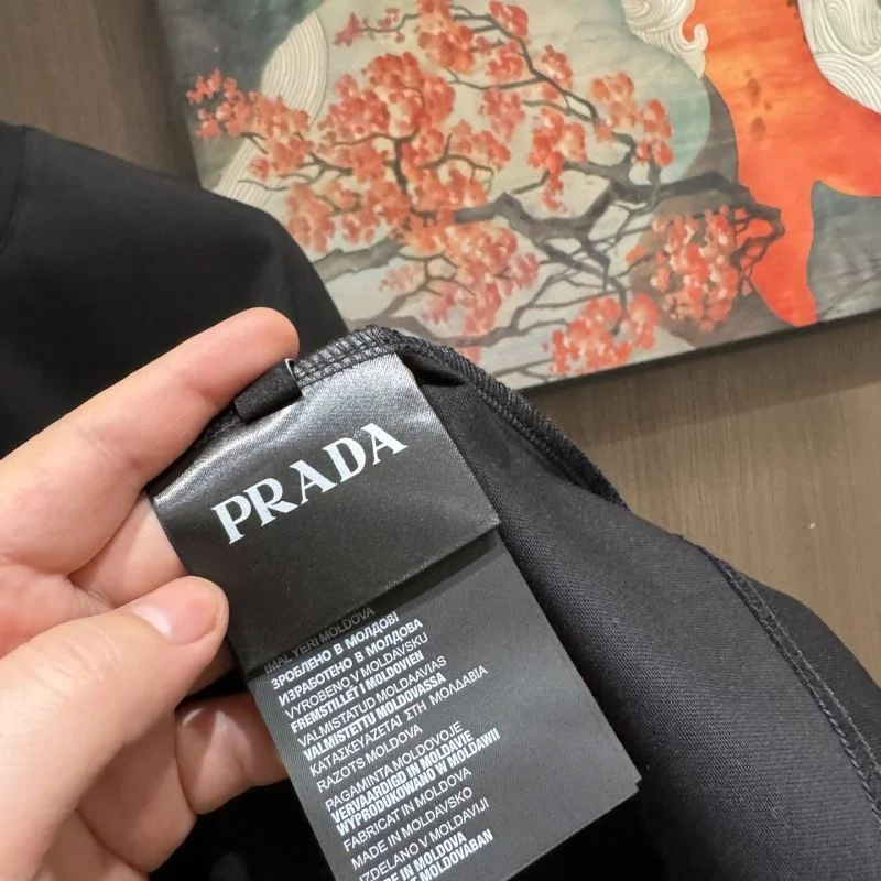 Prada T-Shirts Lightweight 167707