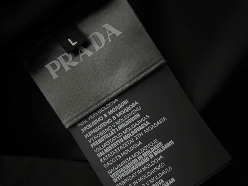 Durable Prada T-Shirts 167699