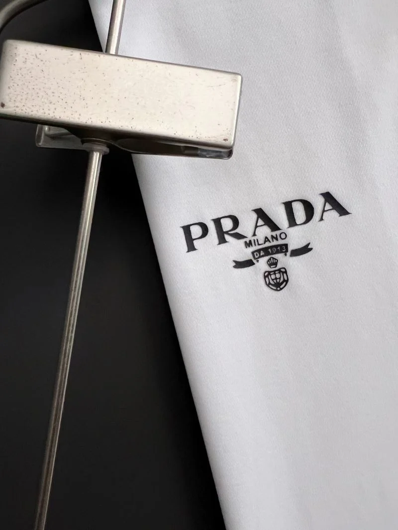 Durable Prada T-Shirts 167699