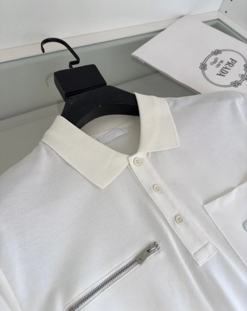 Original Prada T-Shirts 167698