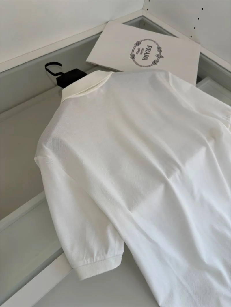Original Prada T-Shirts 167698