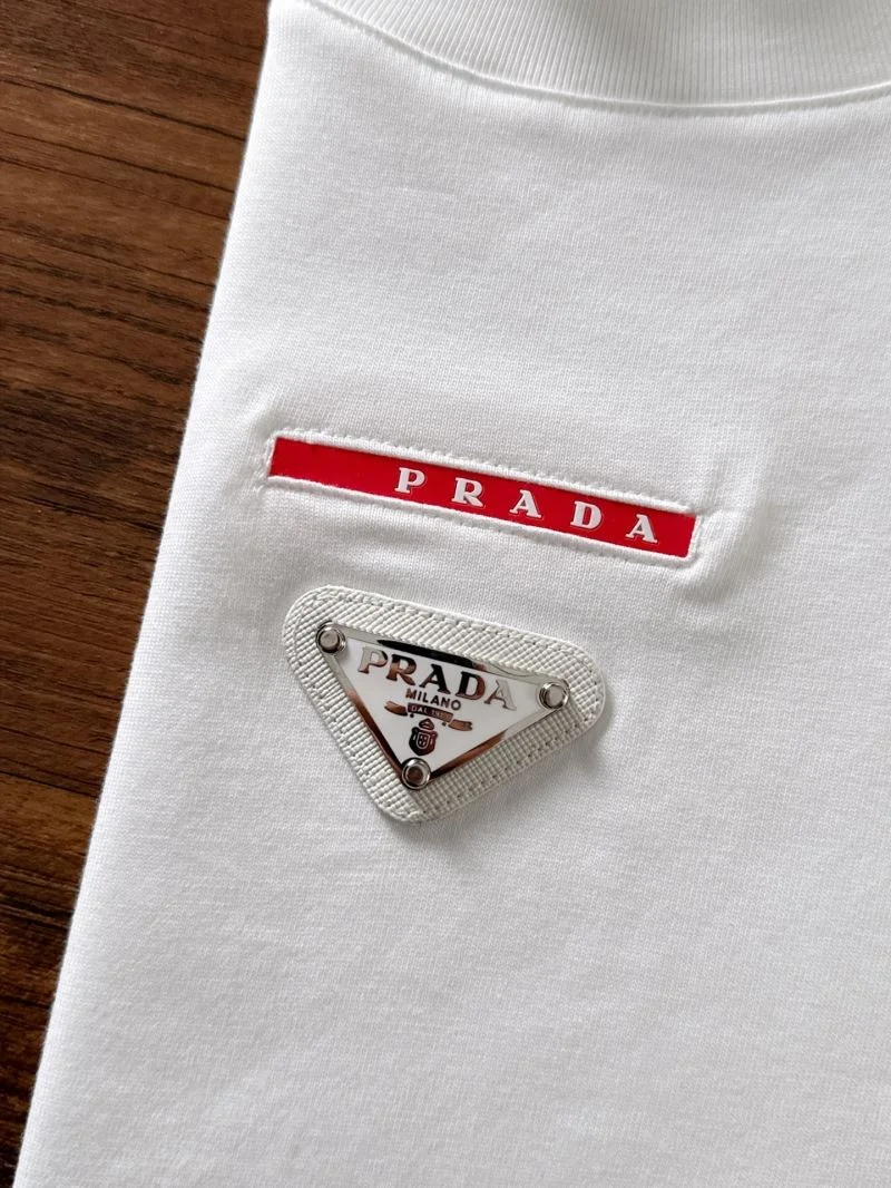 Sustainable Prada T-Shirts 167679