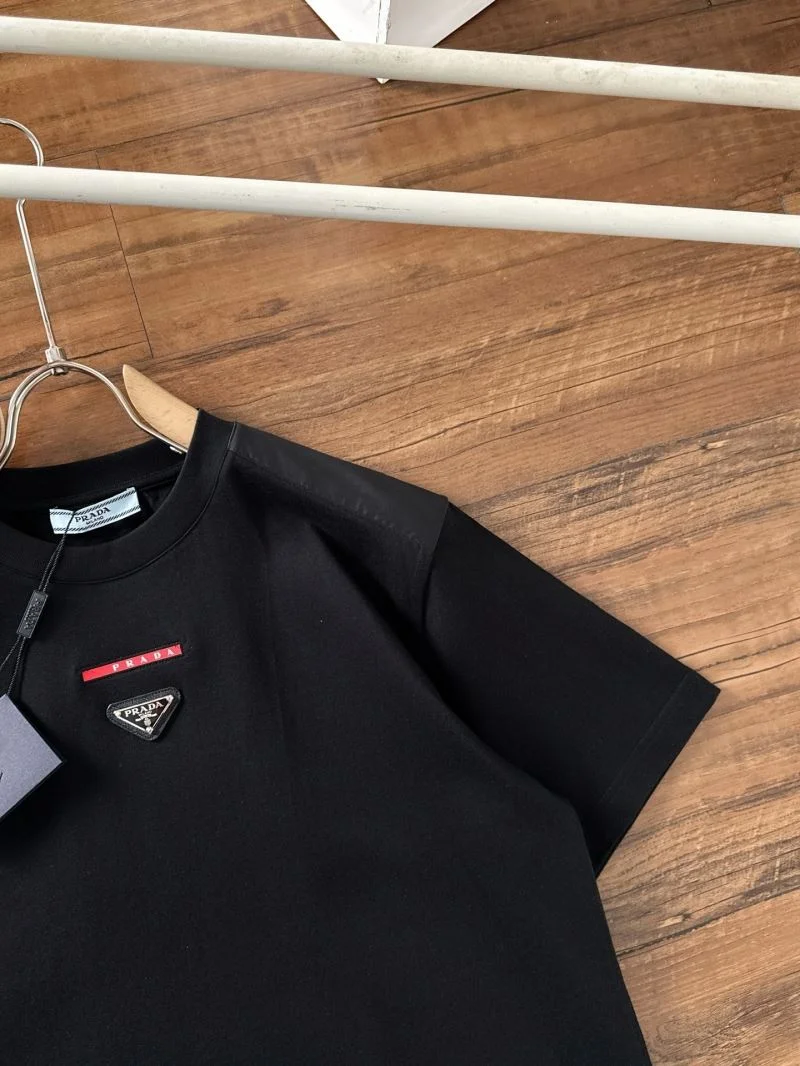 Vibrant Prada T-Shirts 167677