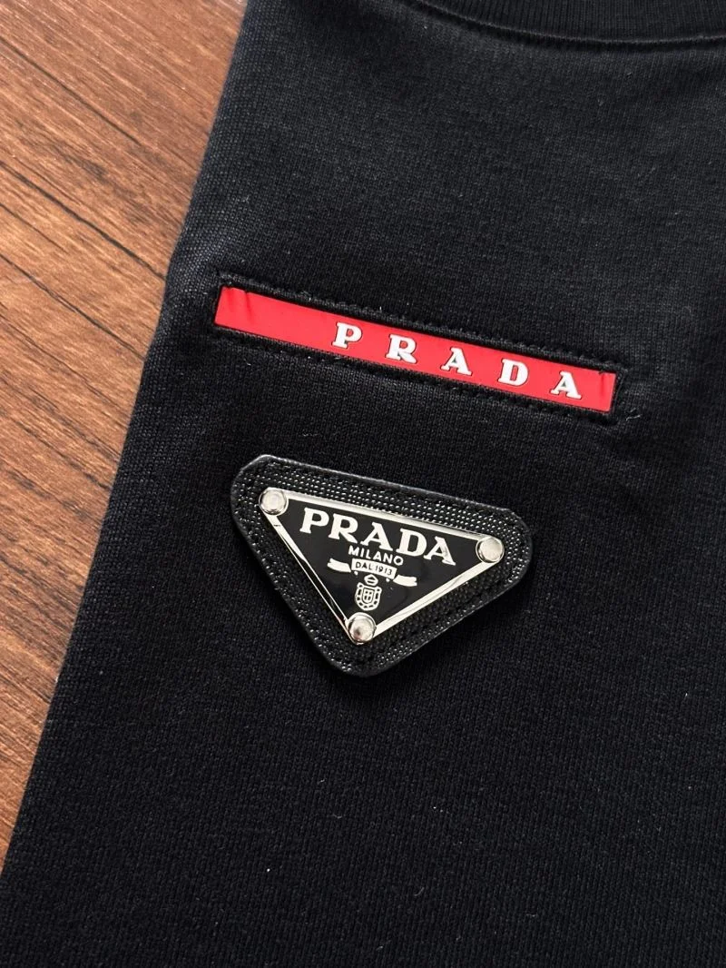 Vibrant Prada T-Shirts 167677