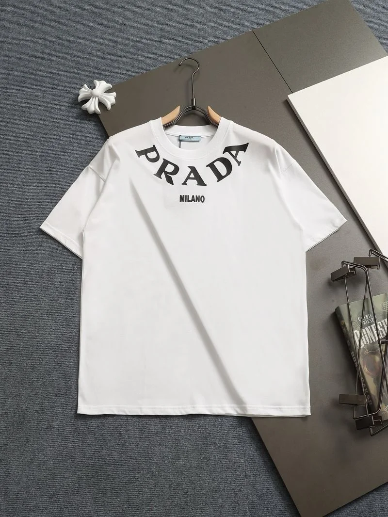 Effortless Prada T-Shirts 167660