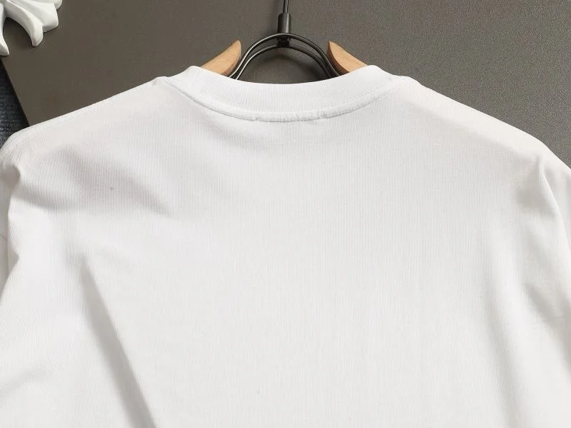 Effortless Prada T-Shirts 167660