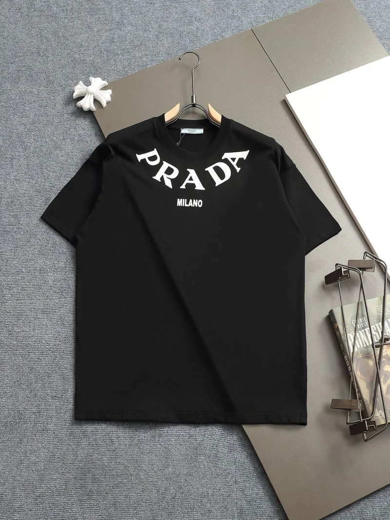 Prada T-Shirts Breathable 167729