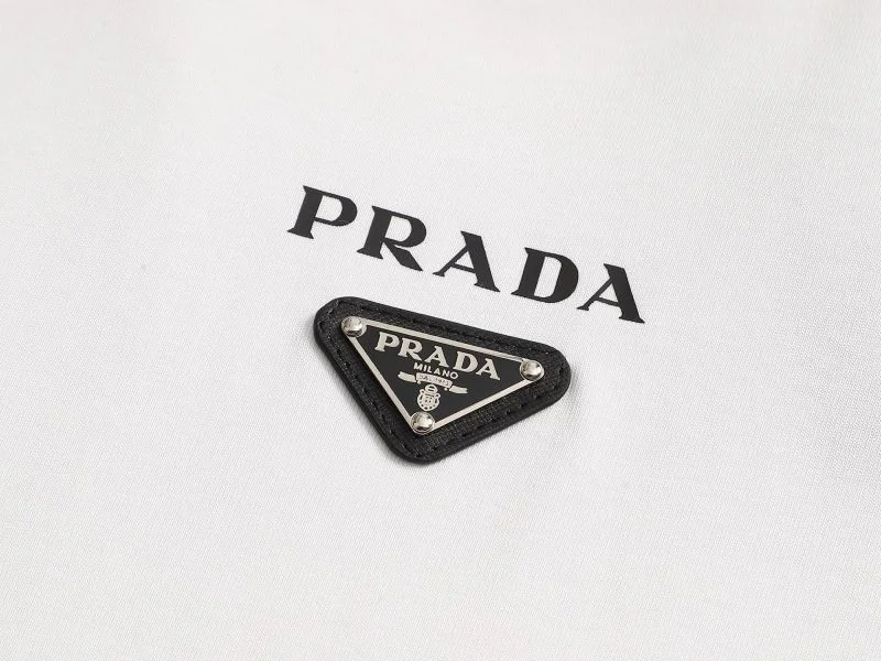 Stretchable Prada T-Shirts 167658