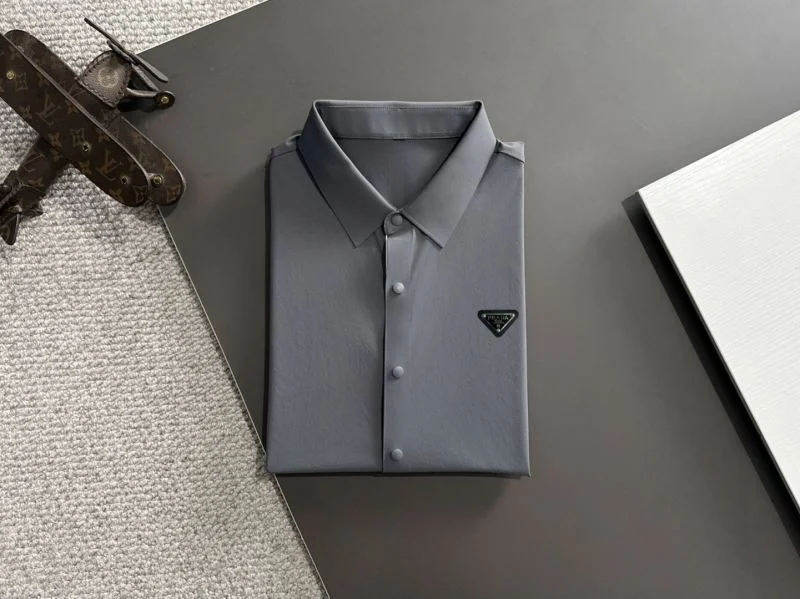 Breathable Prada T-Shirts 167646