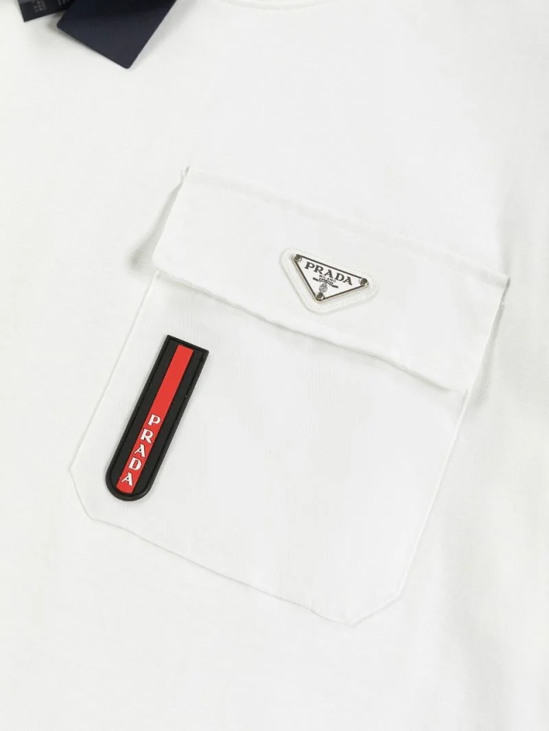Prada T-Shirts Trendsetting 167640