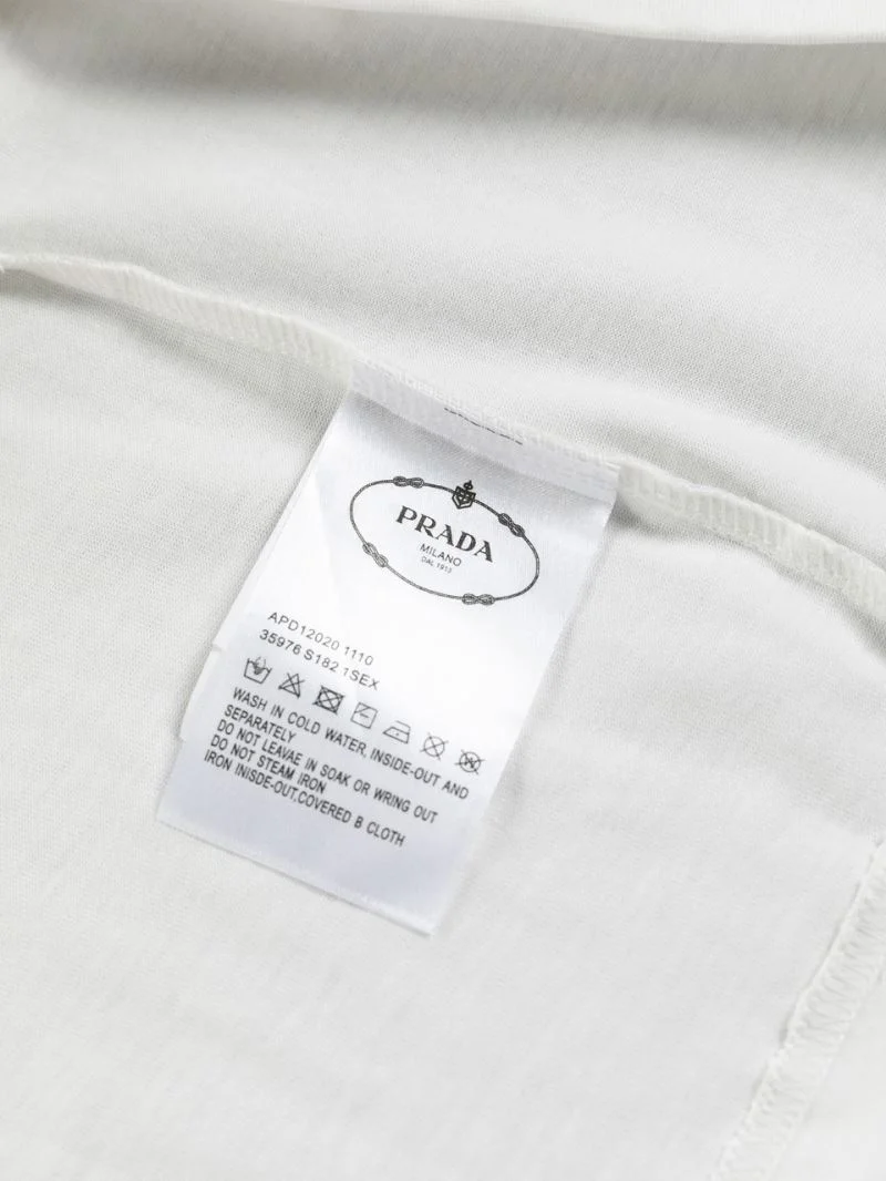 Prada T-Shirts Trendsetting 167640