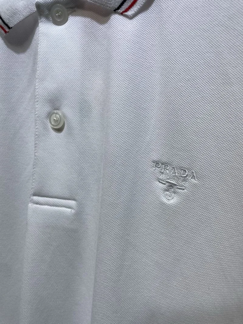Unisex Prada T-Shirts 167641