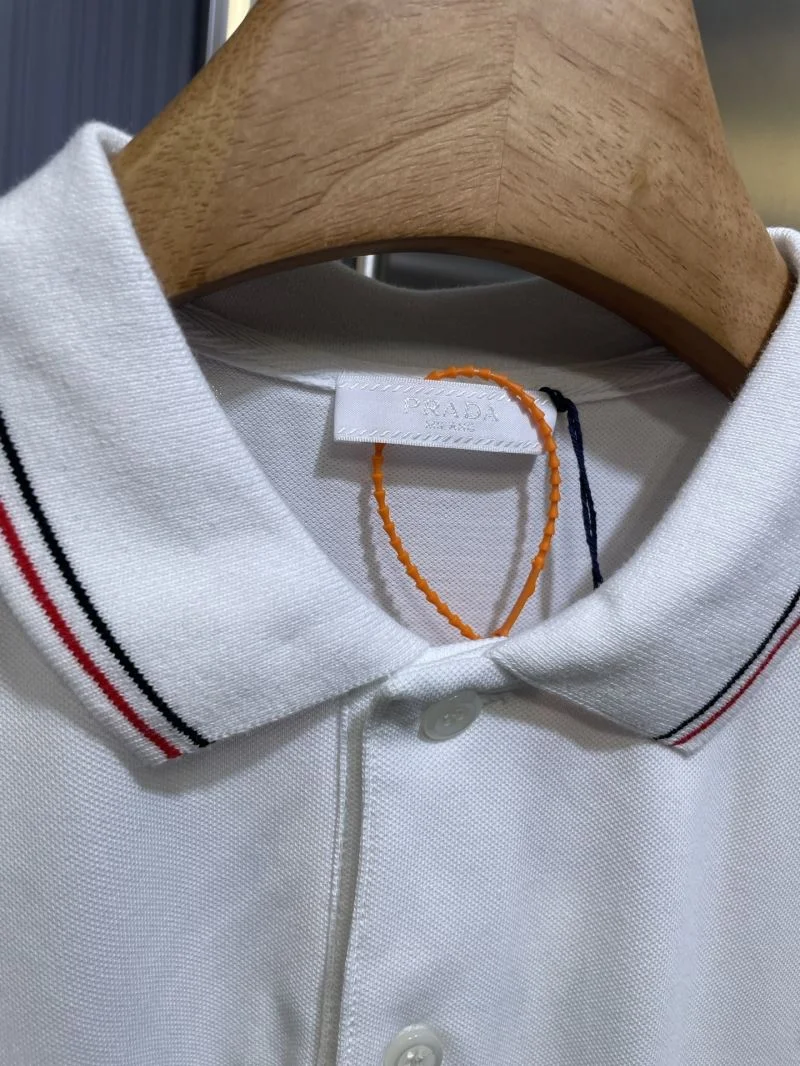 Unisex Prada T-Shirts 167641