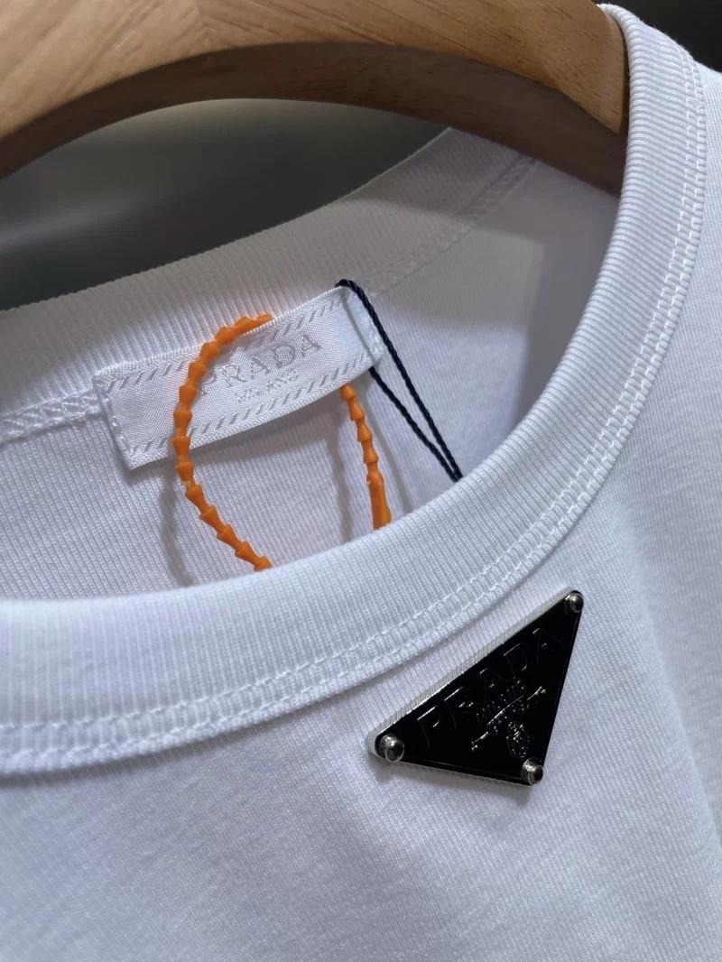 Prada T-Shirts Upgraded 167642
